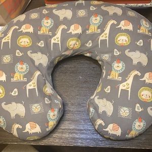 Boppy Pillow (unisex)